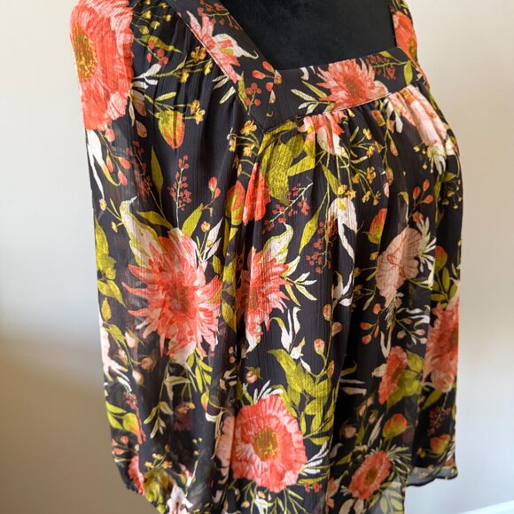 🪻5/$15 EUC LC Lauren Conrad Black Floral Blouse. Chest 19" - Picture 2 of 7
